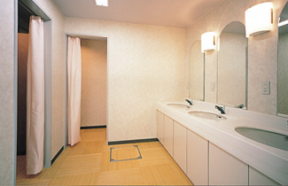 シャワールーム